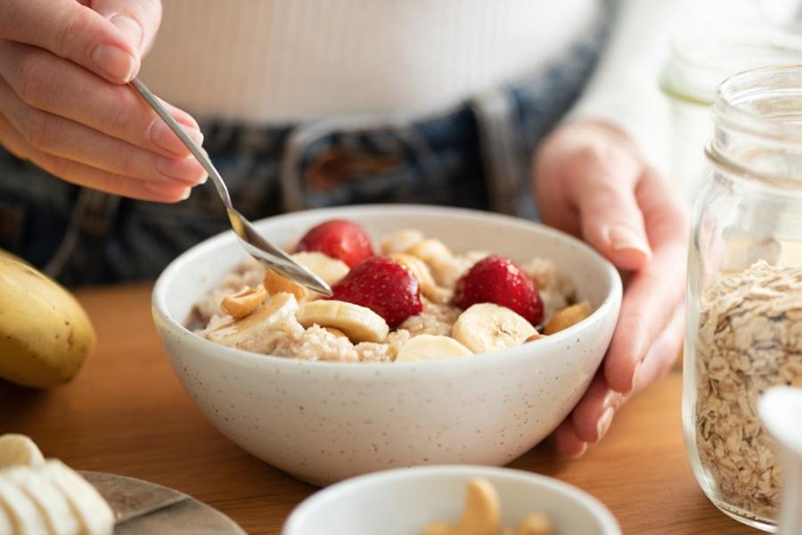 健身推荐燕麦片早餐吃法,燕麦片怎么做好吃又减肥餐