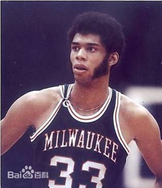 nba2k贾巴尔的天勾怎么搞,2kol贾巴尔天勾教学