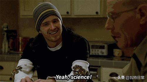 国外有人发明了一款新颖的充电宝,外国人第一次用中国充电宝