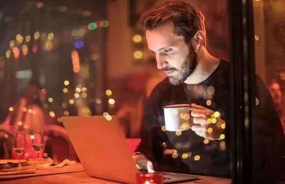 小县城利润最高的不起眼行业赚钱,有什么不起眼却赚钱的行业