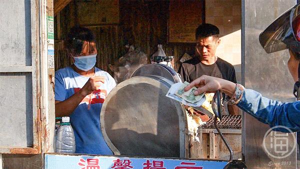 海南最火烤甘蔗,海口烤甘蔗的在哪里