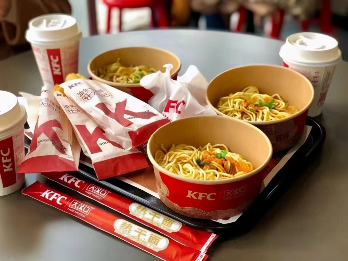 豆浆油条品类赛道：毛利率60%，净利润40%