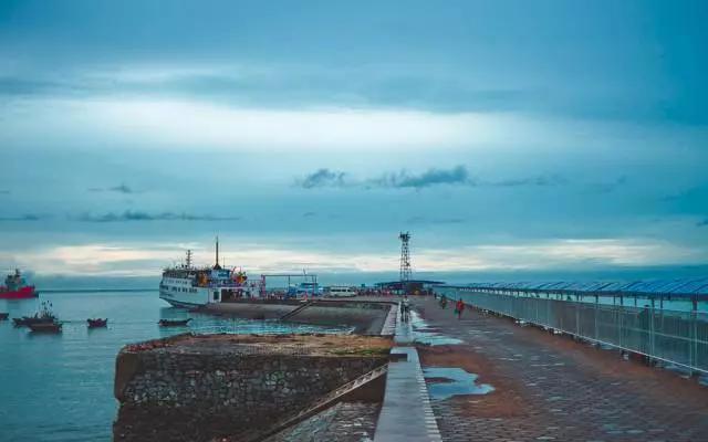 比鼓浪屿大12倍，比三亚安静10倍！这小岛最适合现在去，美轮美奂