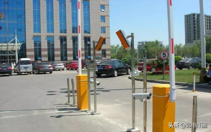 小区道闸故障排除方法视频,车牌识别道闸常见故障排除