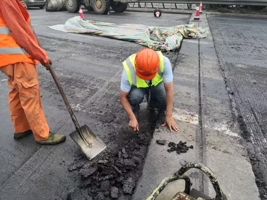 今天江阴大桥交通情况,现在江阴大桥忙吗