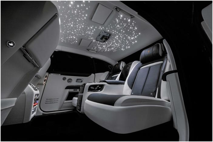 试驾劳斯莱斯古思特新款,新款劳斯莱斯古思特沉浸式体验