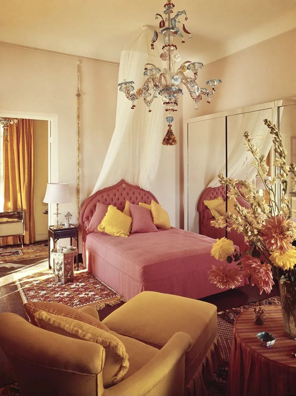 身家上亿的她，做了一辈子“公主梦”，最后人财两空