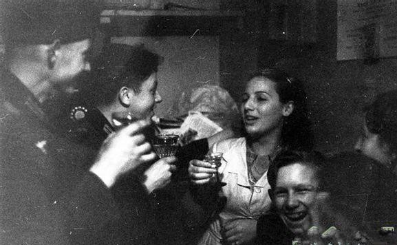 为什么香烟成为货币,德国二战为什么换香烟