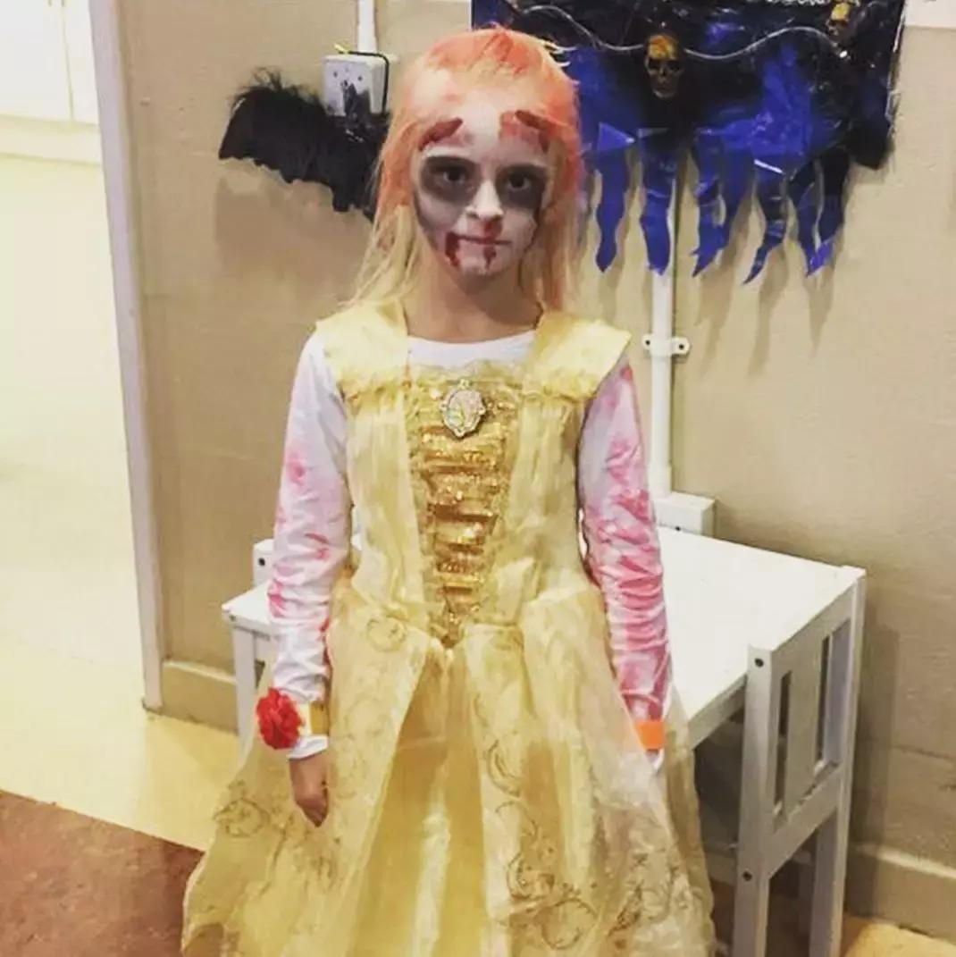 因为卫生棉条被截肢,女星因为卫生巾截肢