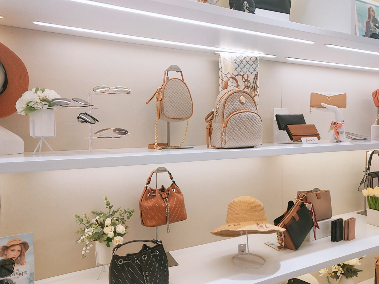 维纳斯配饰店铺,维纳斯配饰集合店怎么样