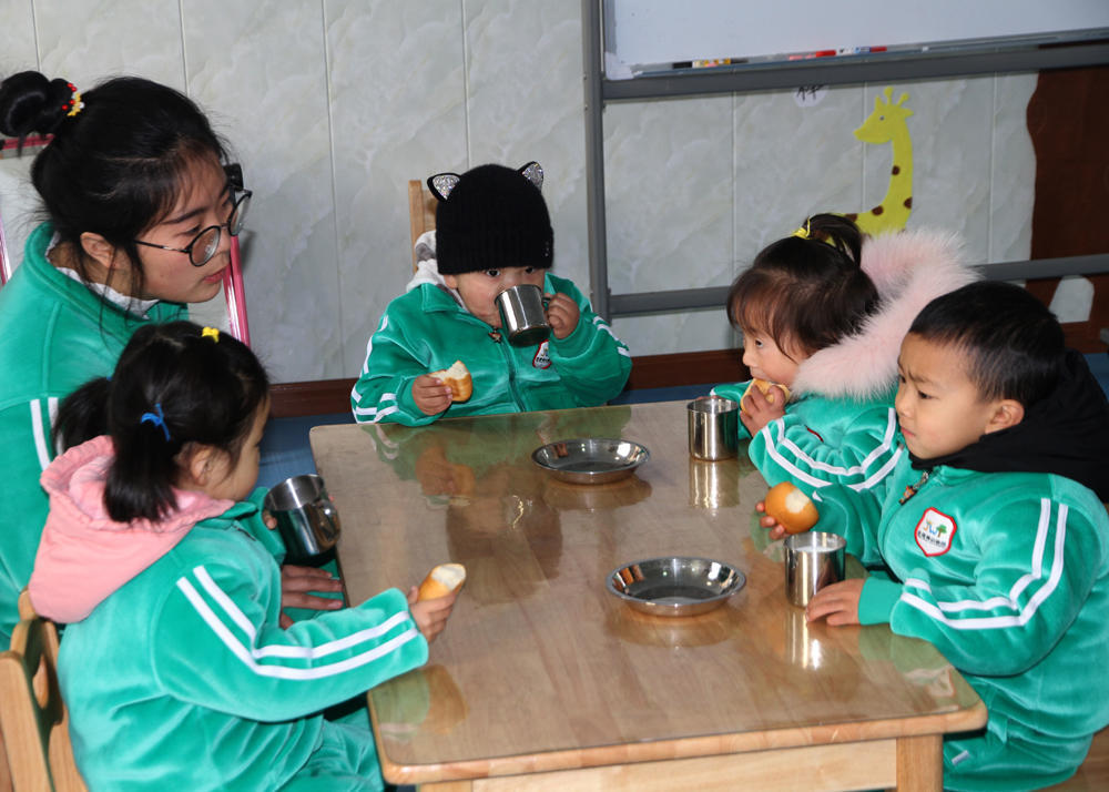 金梧桐幼稚园南充劳动局,走进金唐幼儿园