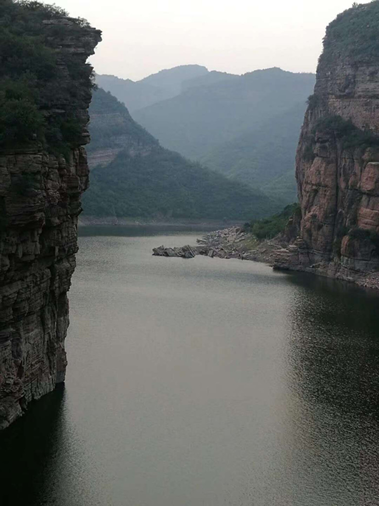 太行山最美挂壁公路打卡,郭亮挂壁公路震撼世界