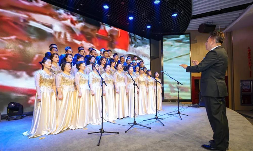 喜迎新年欢聚一堂共团圆,同心同行共创未来新春联欢会