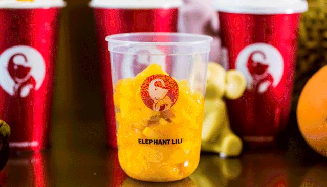 泰国网红榴莲咖啡来了，逆天搭配竟一口上瘾，必须打卡