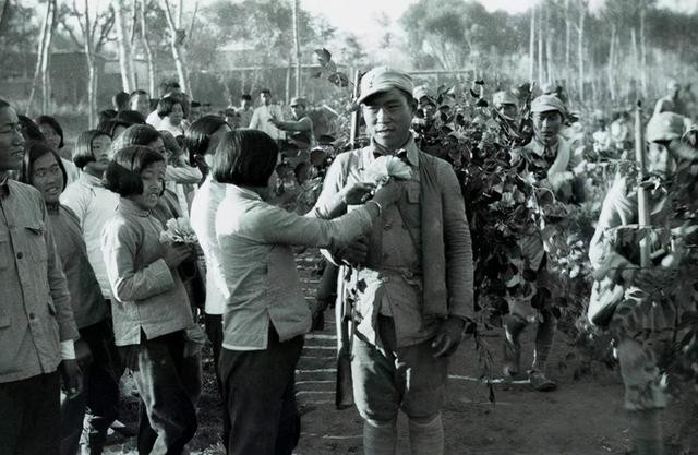 英雄母亲邓玉芬精神,英雄邓玉芬家人今何在