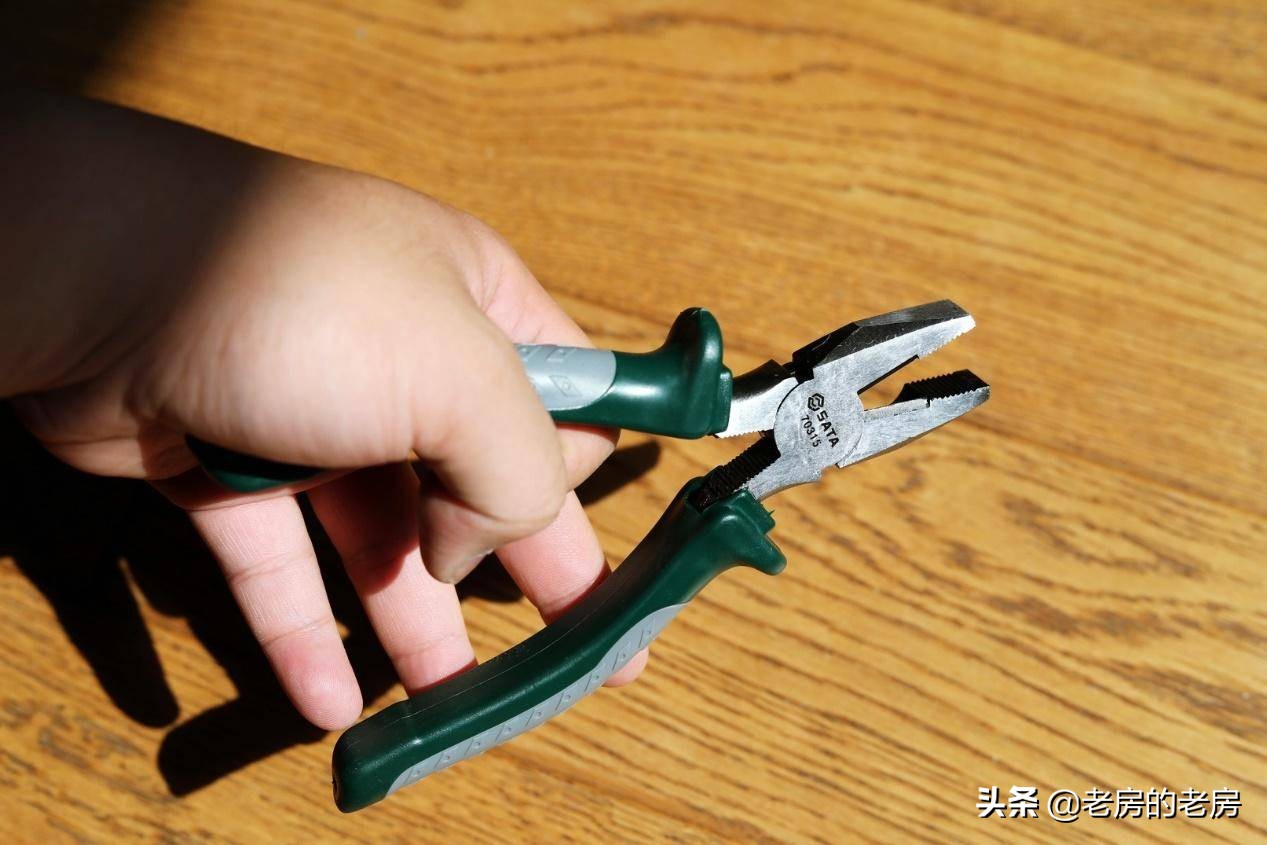 实用家居用品男人,世达工具箱套装400多件多少钱