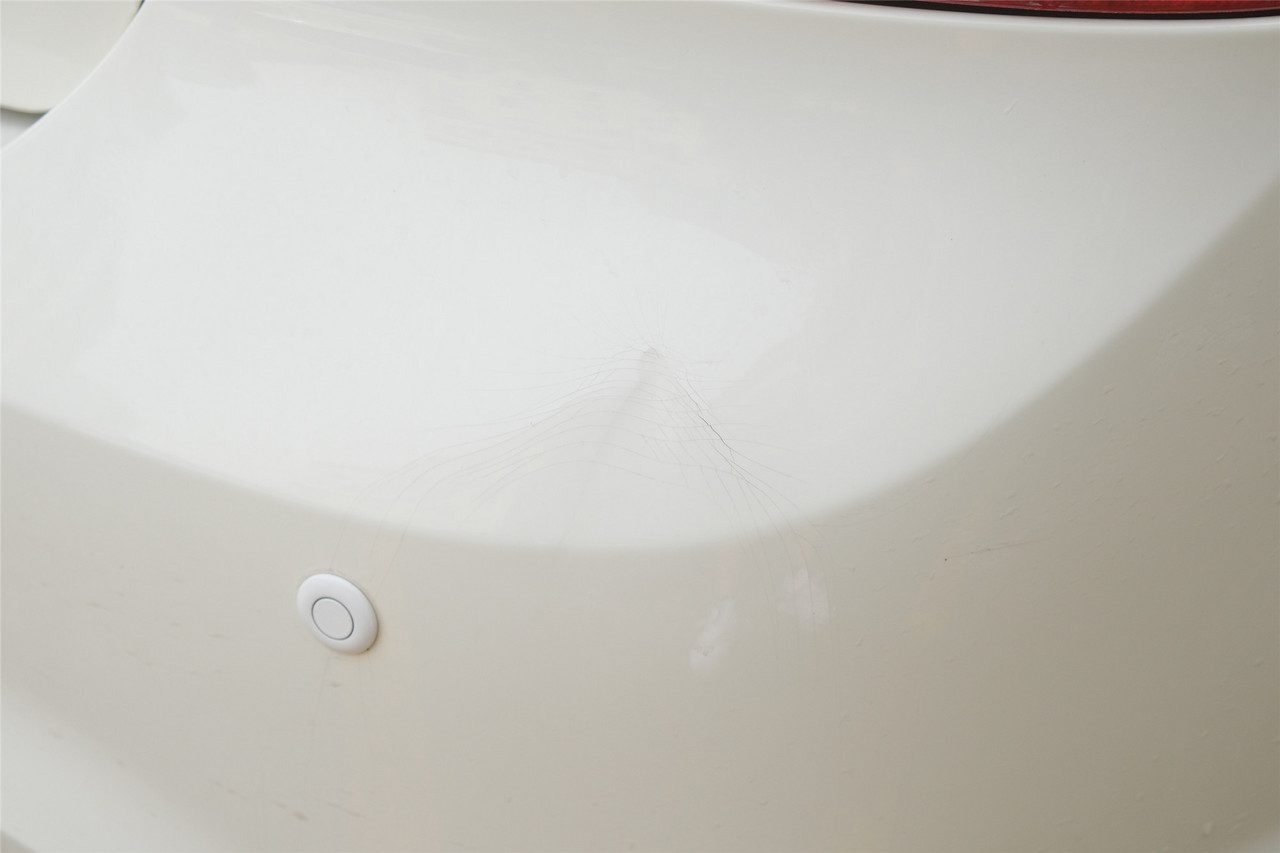 5年才跑了9000公里的车可以买吗,5年左右的福克斯值多少钱