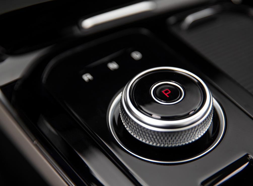 起亚k5凯酷2.0t和索纳塔2.0t怎么选,起亚k5巅峰月销量