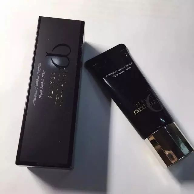 cpb肌肤之钥遮瑕棒,正确cpb隔离dw粉底液上妆方法