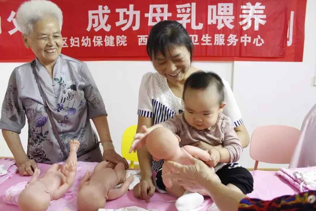 支部“搭台”，黄州区长江花园小区真热闹，跟随我们来看看