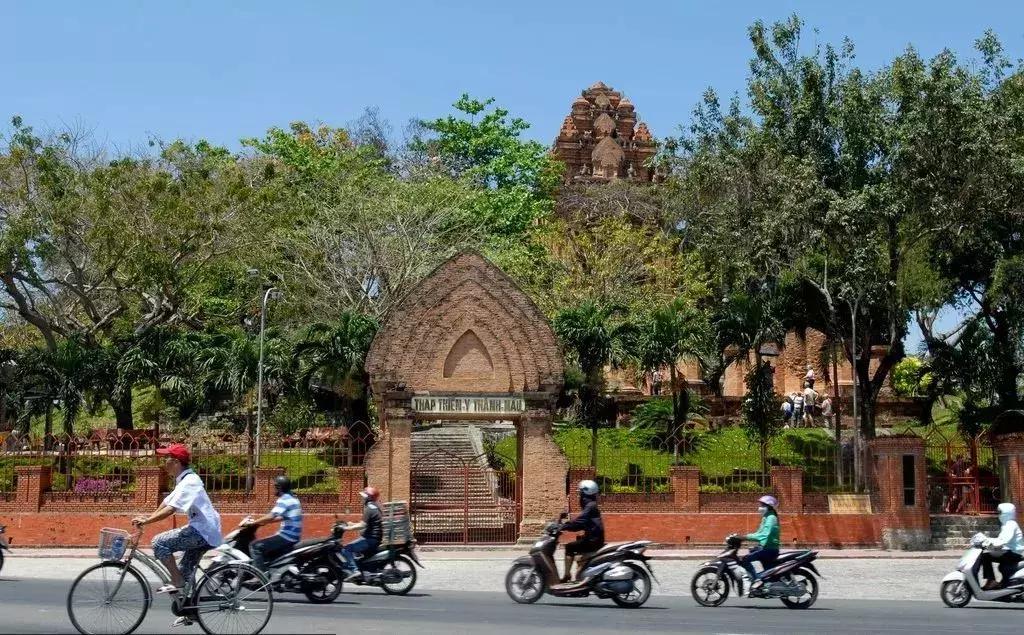 被吹上天的燕窝，根本没啥用