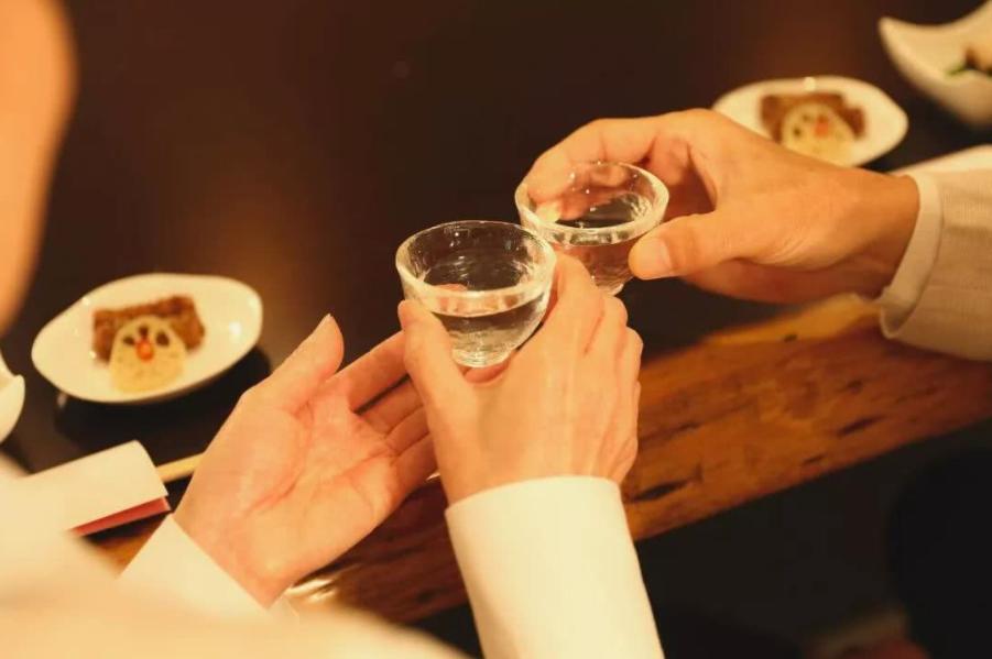 茅台集团贵州酱酒哪款最好喝,贵州酱酒排行前十茅台镇酱香酒