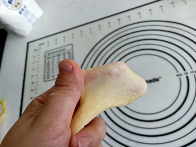 简单面包教程不用烤箱不加牛奶,超简单面包不需要牛奶