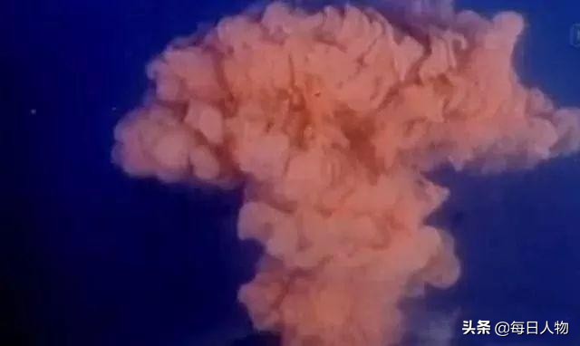 中国科幻片电影流浪地球,中国流浪地球科幻片超燃剪辑