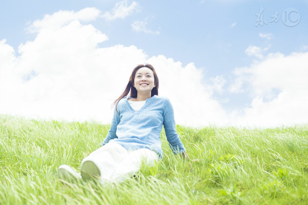 小说：少女中枪，小伙帮她包好伤口：赶紧走，别说来过我们医馆