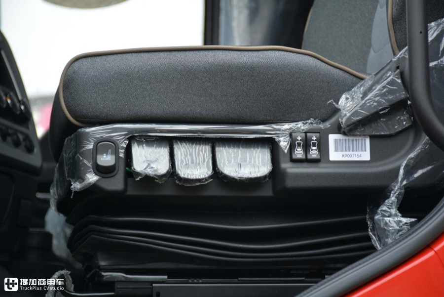 新东风天龙kl怎么样,2017款东风天龙kl9.6配置介绍