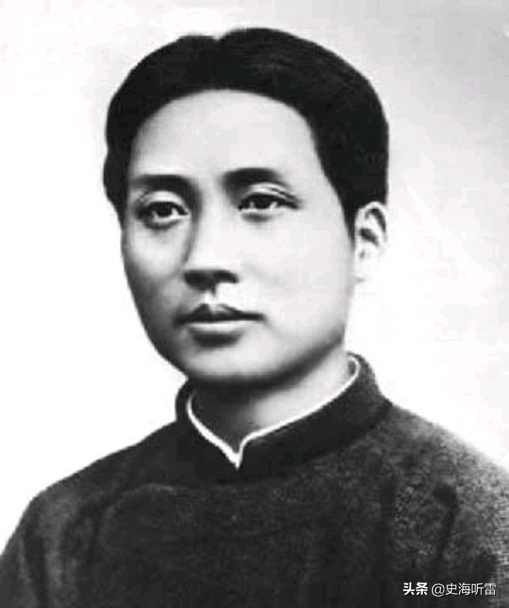 毛*东泽**:“群众是真正的英雄,而我们却是幼稚可笑的,包括我”