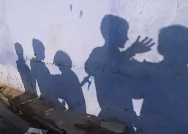 起外号、嘲笑都算“开玩笑”?不!在加拿大,这是犯罪!