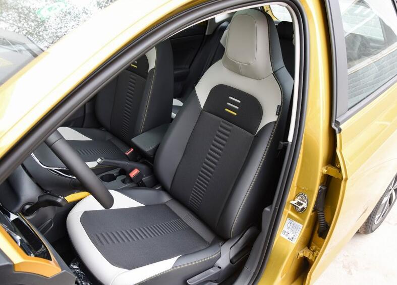 大众polo换代最新消息价格,新款polo曝光尺寸升级不输飞度