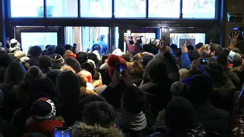 黑五购物大战视频,黑五购物季