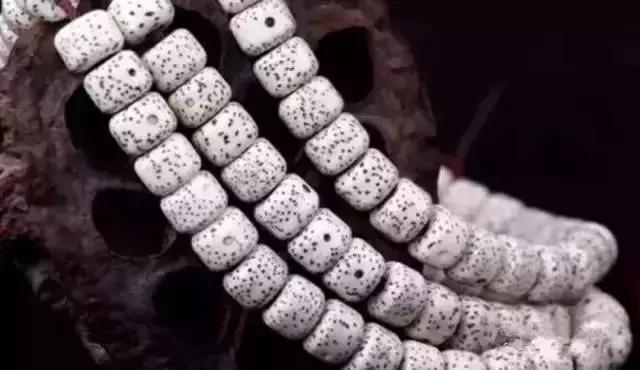 十大垃圾文玩手串排行榜,垃圾手串排行