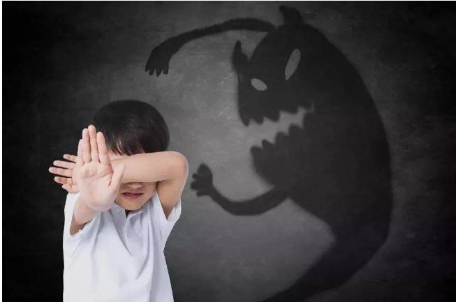 孩子夜晚怕鬼,小孩怕鬼的心理阴影