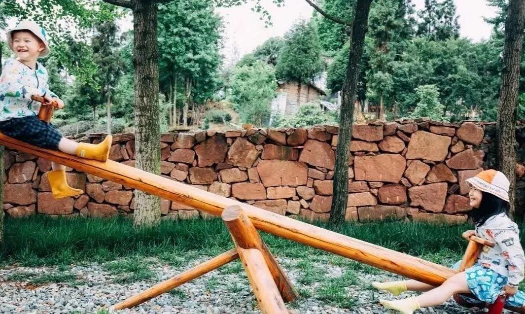 最新成都黄龙溪民宿包吃住一个月,成都周边游山中民宿