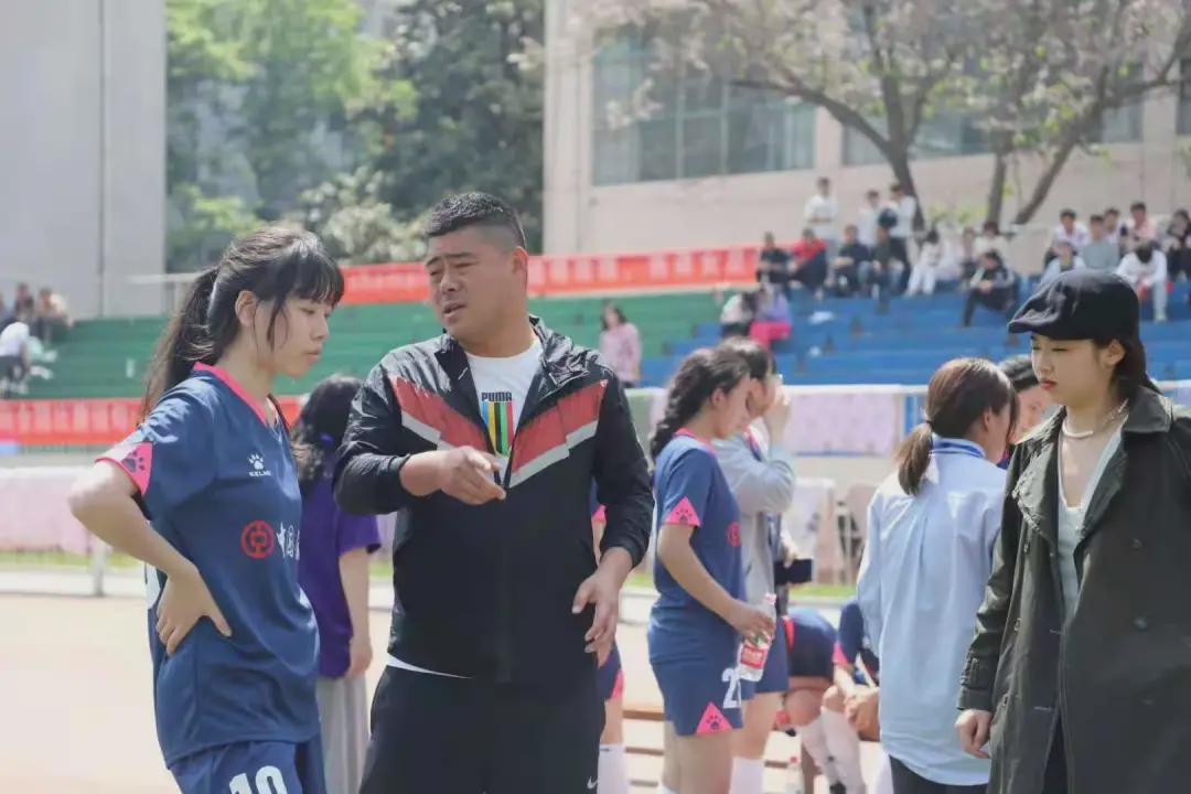 王者归来西安,女足载誉归来直播