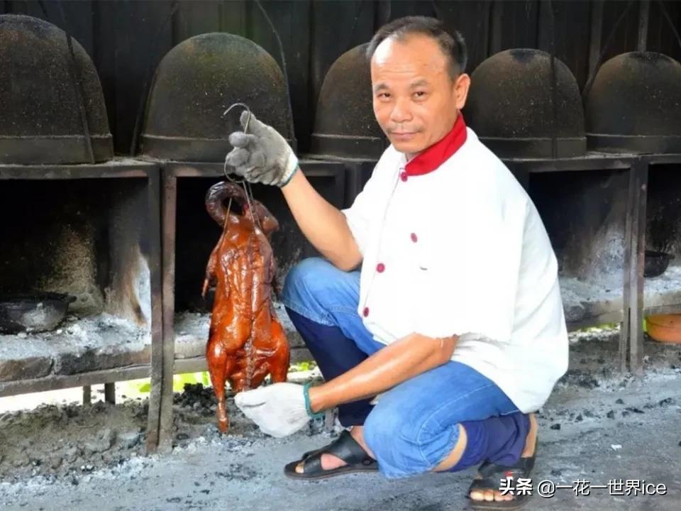 它是初夏“水果之王”，却不知它树身名贵，广东人常用它烧鹅