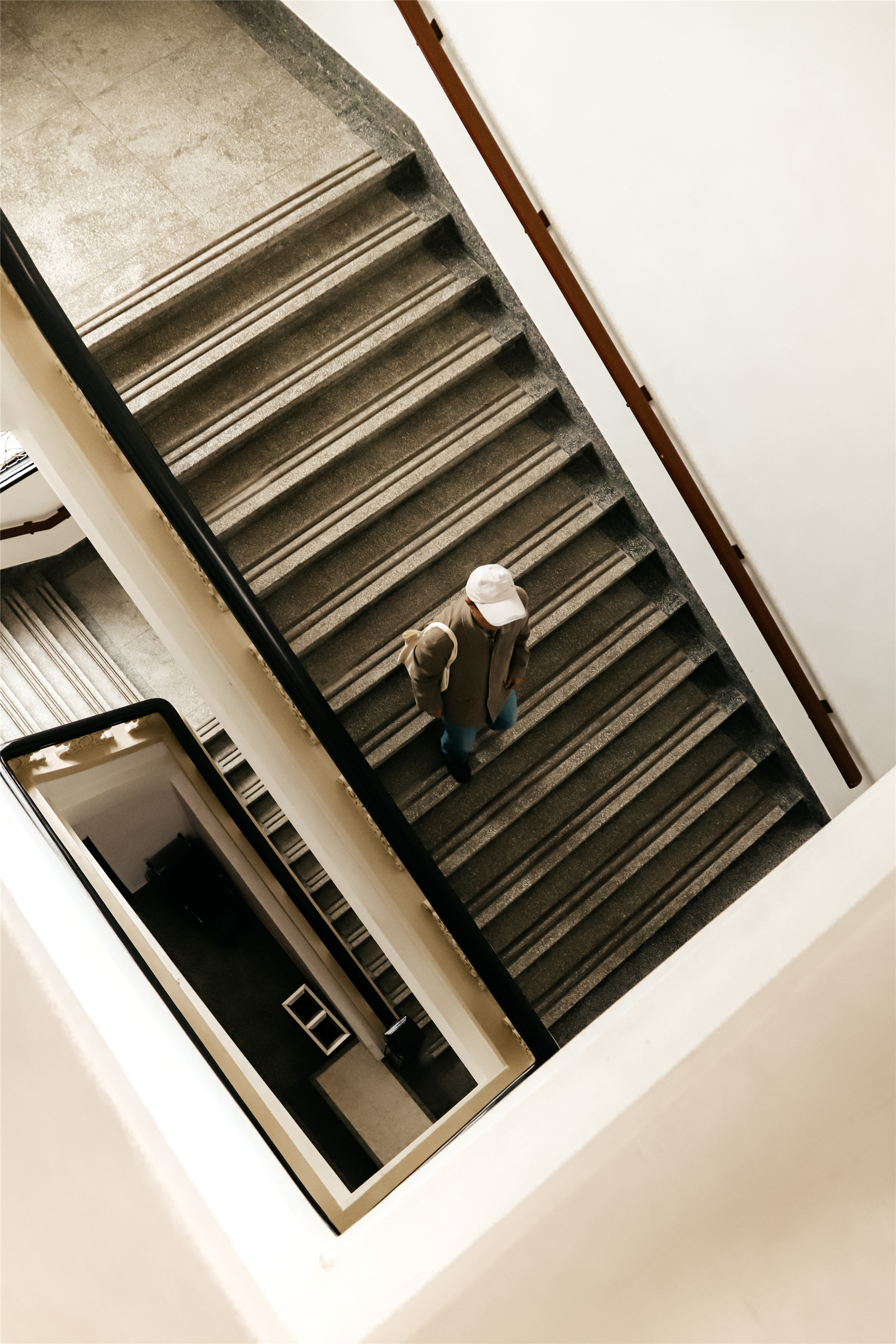 鏄嗘槑灏忓厠閲屽鏋楀鍦板潃,鍏嬮噷濮嗘灄瀹槸鑻忚仈鐨勫悧