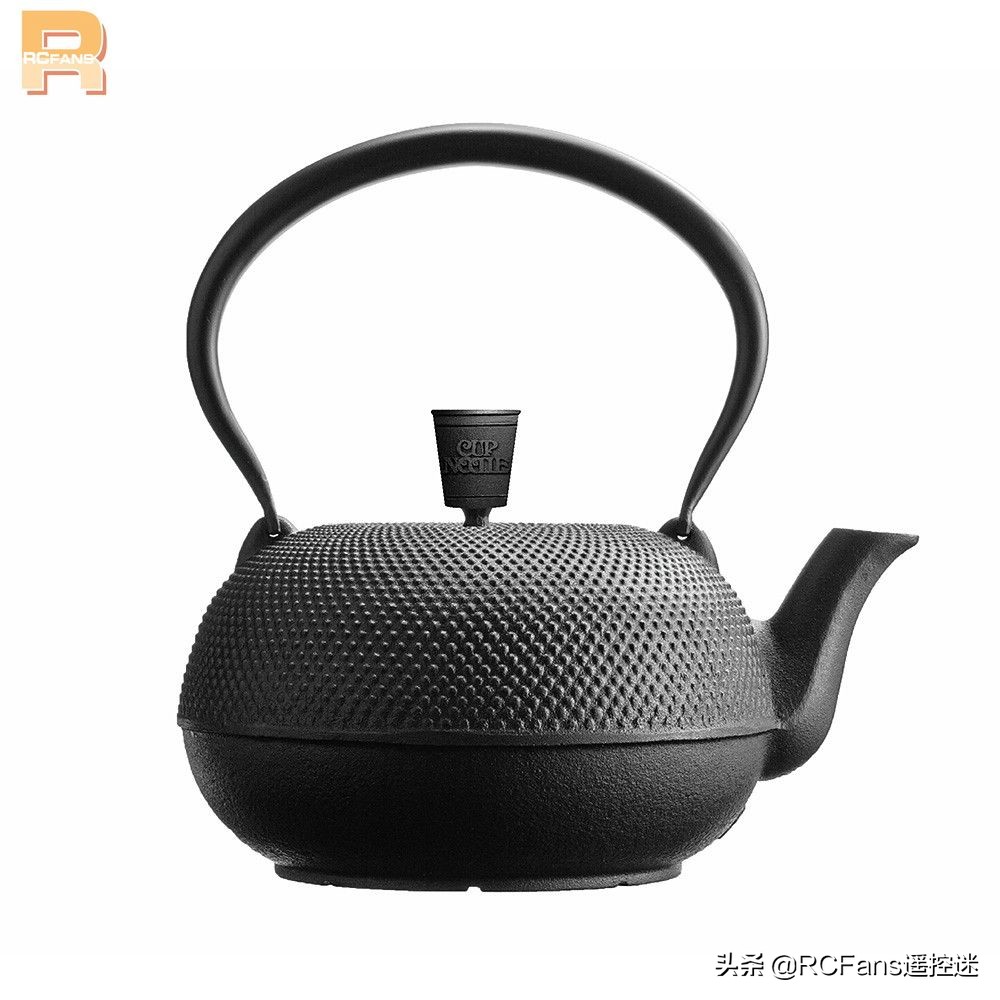 杯面四驱车谜肉魔术方块?