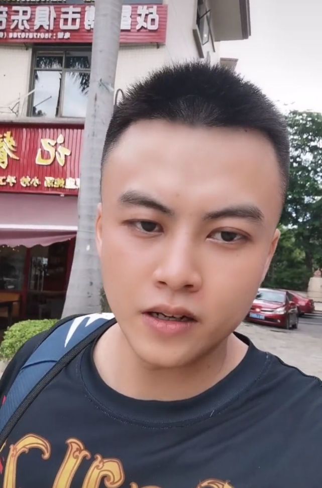 佛山咏春黎伟军比赛视频,佛山拳馆黎伟军