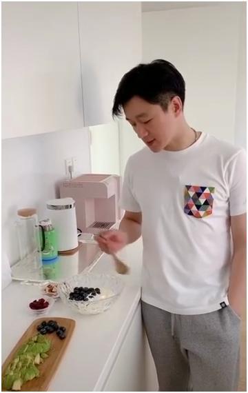 佟大为服饰穿搭,佟大为年轻时的衣服