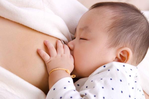 哺乳期感冒了可以打针吗,世界母乳喂养周2022主题