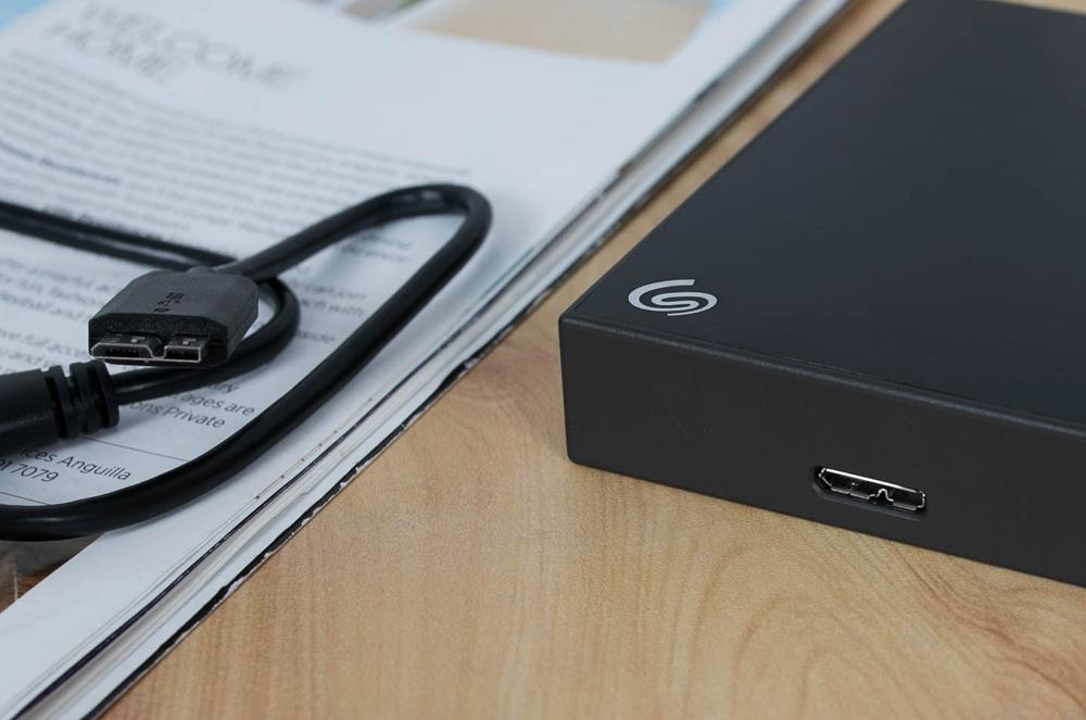 向“神坑”网盘说一声goodbye:4T移动硬盘白菜了:值得收割不?