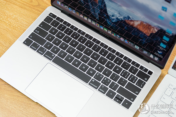 macbookair瀵规瘮xps,macbook鍜寈ps瀵规瘮