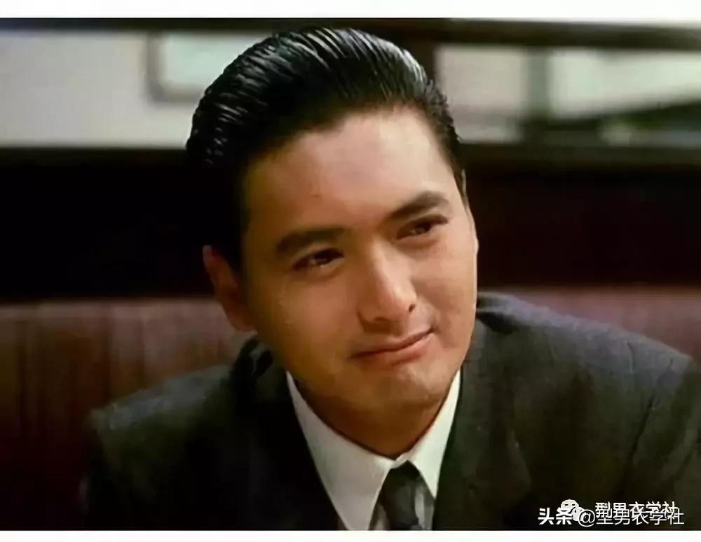 男生头发烫了之后什么发型合适,男生发型偏左还是右合适