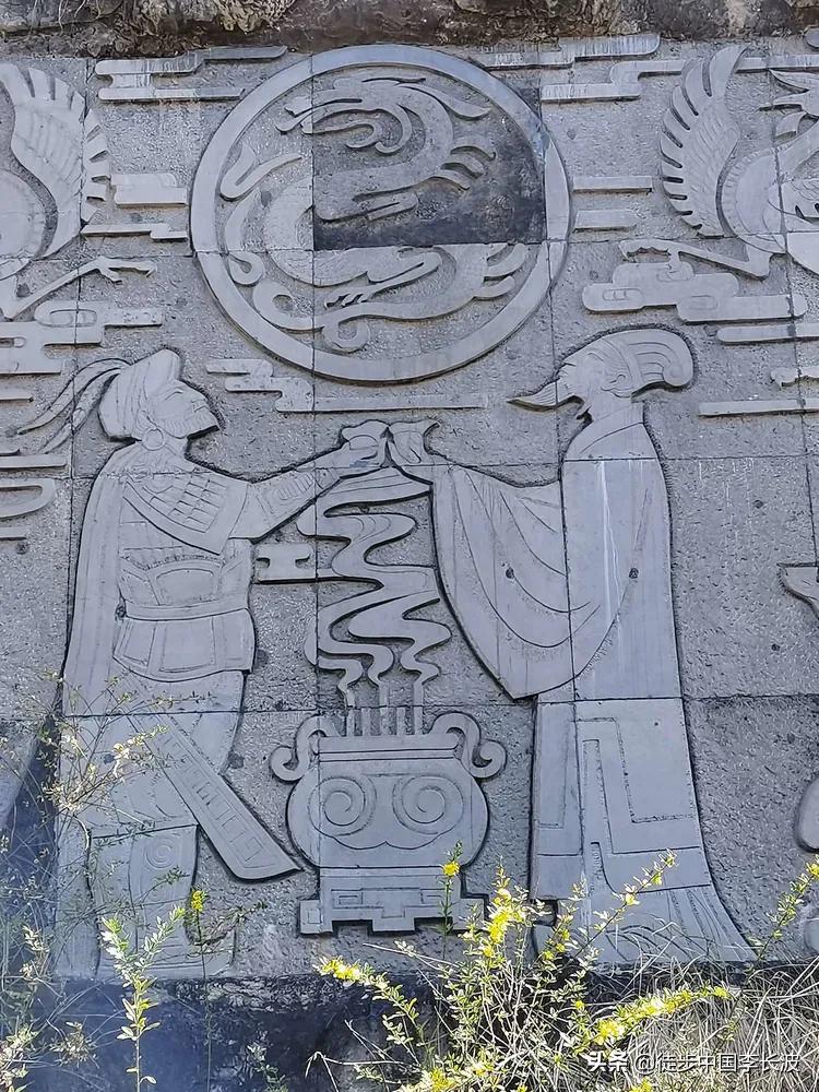 2020.12.13.【校园足球】云南曲靖麒麟区诸葛亮与孟获