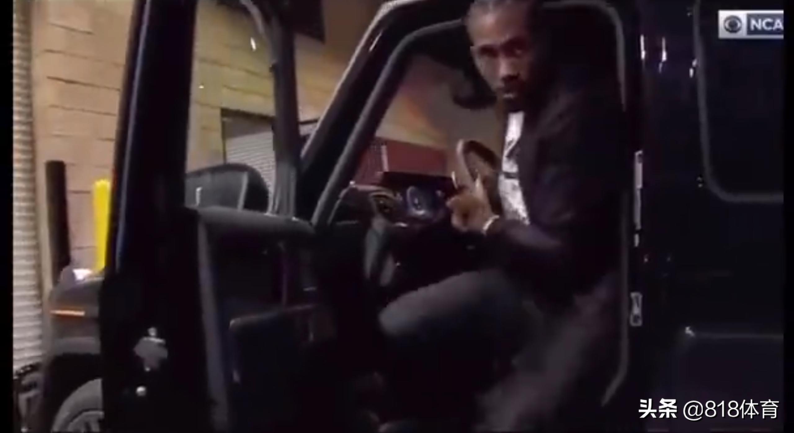 奔驰大g对比保时捷帕拉梅拉,奔驰大g与保时捷帕拉梅拉