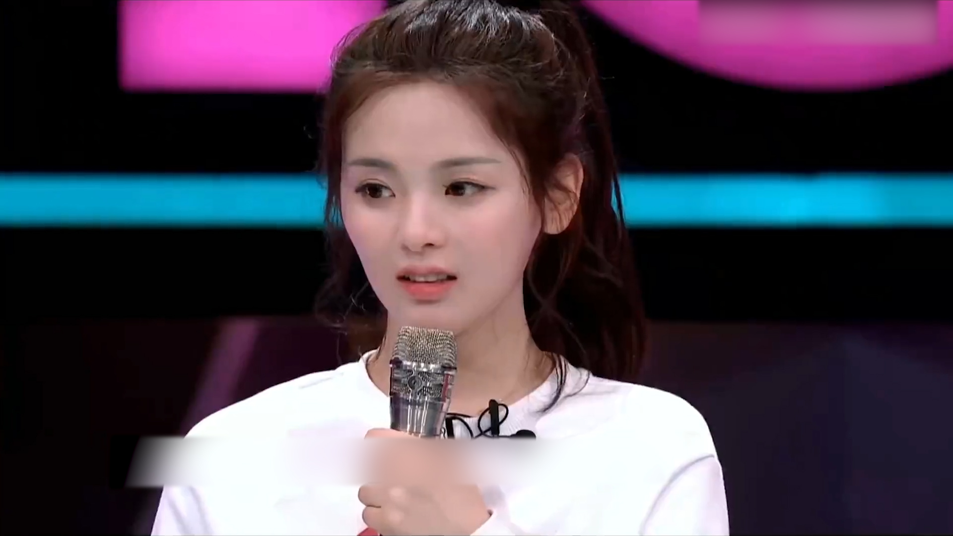 新晋顶流利路修,下岛火速搭上女一线,没出道为何能红过C位?